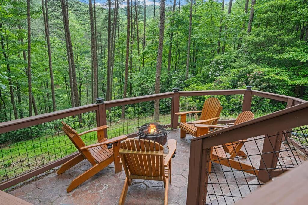 Lakeside Retreat Hot Tub Fishing Hiking Ellijay Bagian luar foto