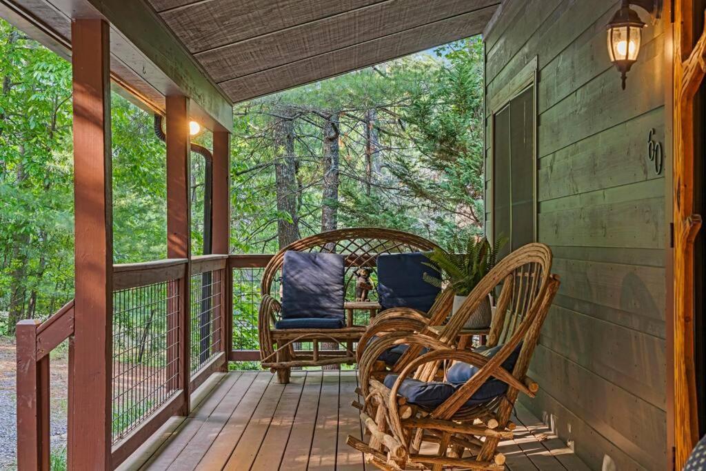 Lakeside Retreat Hot Tub Fishing Hiking Ellijay Bagian luar foto