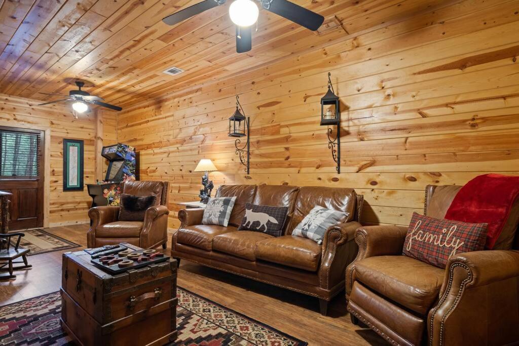 Lakeside Retreat Hot Tub Fishing Hiking Ellijay Bagian luar foto