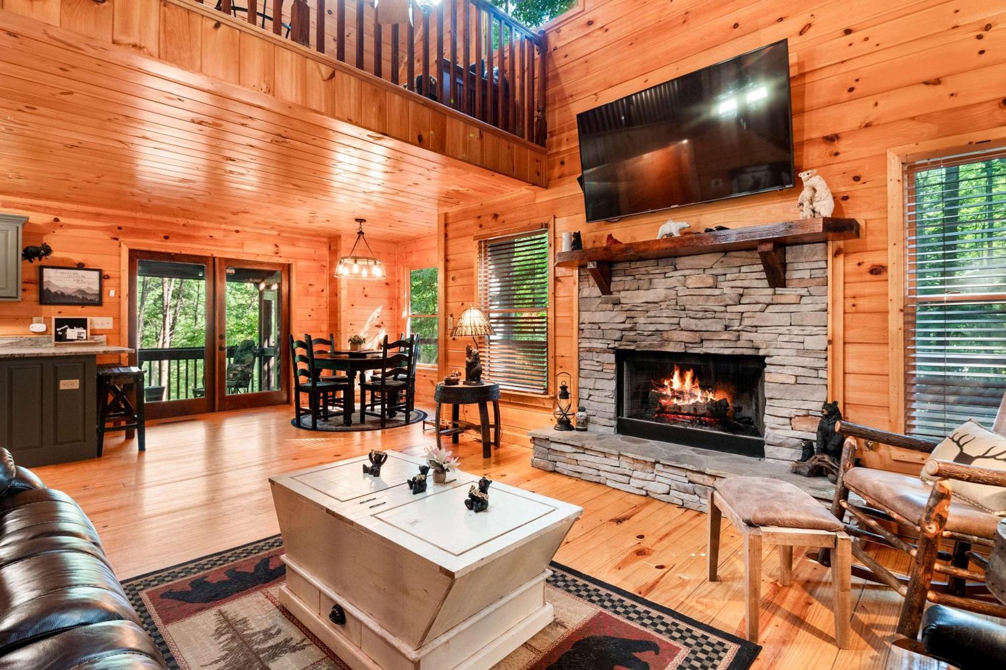 Lakeside Retreat Hot Tub Fishing Hiking Ellijay Bagian luar foto